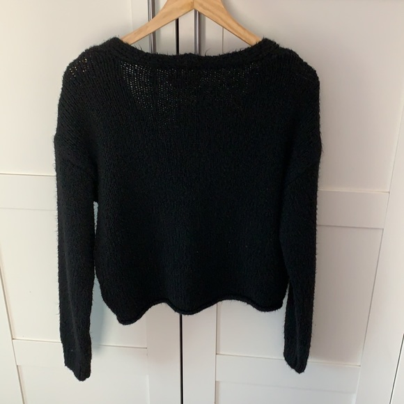 🎉 BOGO! 2/$12! Urban Outfitters Sweater - Picture 4 of 7